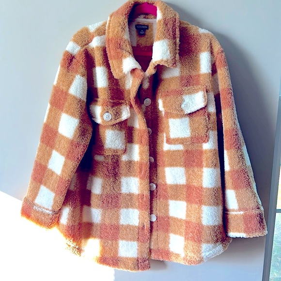 NWOT Fuzzy Plaid Teddy Jacket - Picture 2 of 4